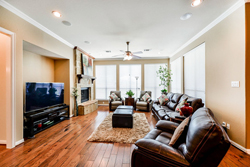 GracefulOakCrossing03_250x